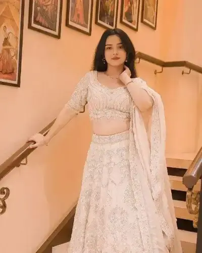 Escort Gubbi